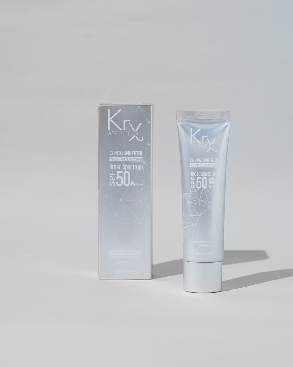 Skin Filter тониран слънцезащитен крем SPF50+ (M/D)